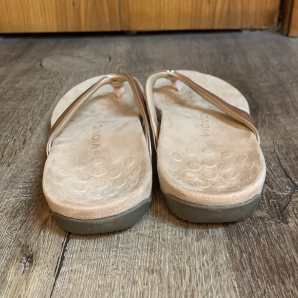 Vionic Davina Pink Supportive Flipflop Sandal Size 10 - Picture 5 of 7